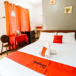 Hotel Reddoorz @ Gaea's